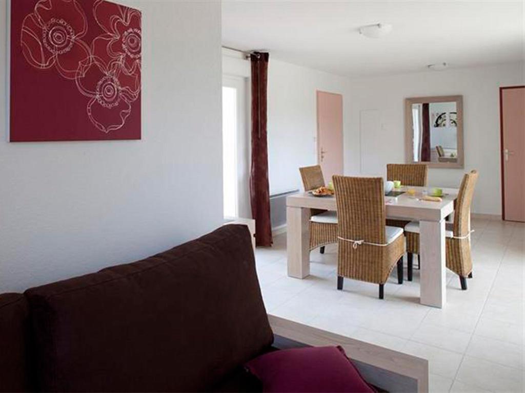 Le Domaine De Manon Aparthotel Тулон Екстериор снимка