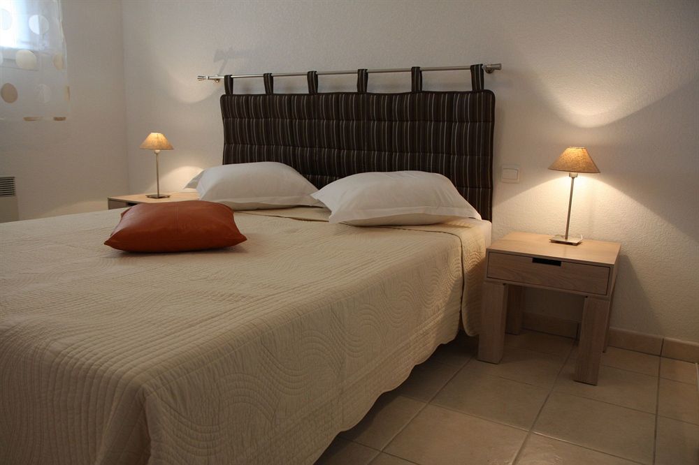 Le Domaine De Manon Aparthotel Тулон Екстериор снимка